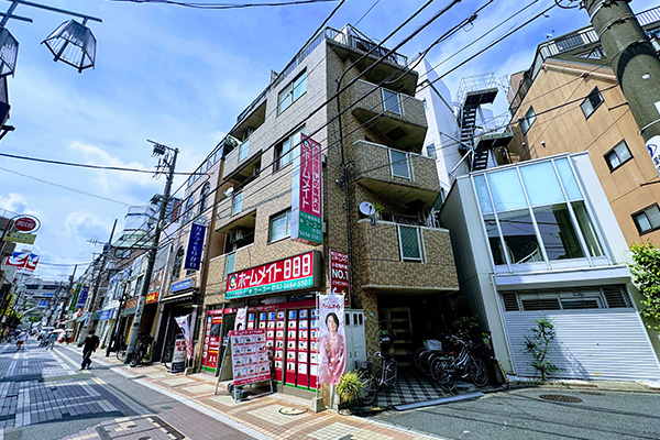 江戸川区や葛飾区、小岩駅前店